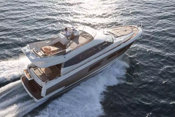 法國亞諾50英尺 法國亞諾50英尺